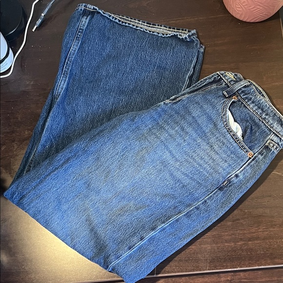 Old Navy Denim - Old Navy High-Rise Baggy Wide-Leg Jeans | Classic Blue Denim | Size 2 | Like New